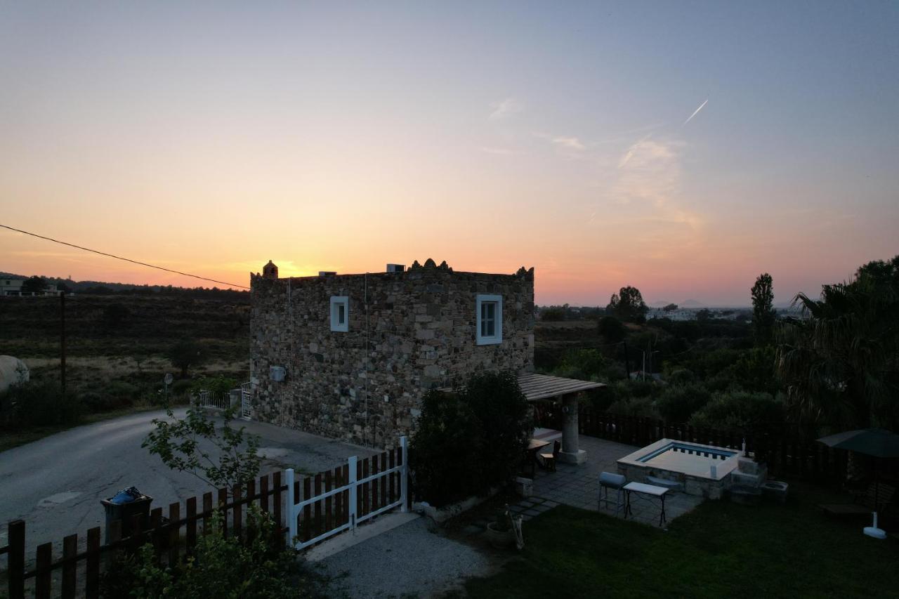 Traditional Kos Villa With Swimming Pool, Lawn Yard And Bbq Luaran gambar