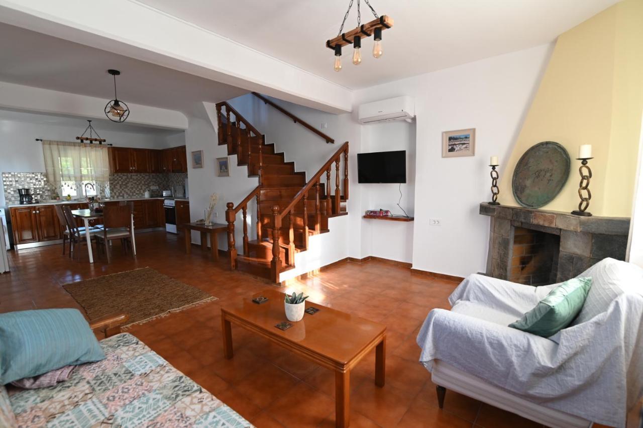 Traditional Kos Villa With Swimming Pool, Lawn Yard And Bbq Luaran gambar